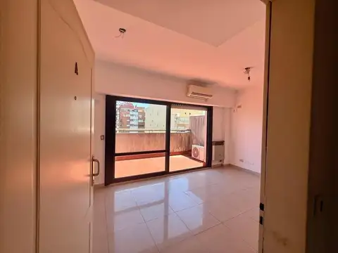 VENTA MONOAMBIENTE CON TERRAZA Y PARRILLA – VILLA DEL PARQUE