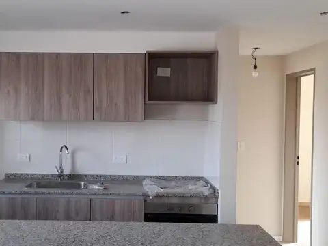 CON RENTA - 3 AMBIENTES DE 70 m2 EXCELENTES TERMINACIONES