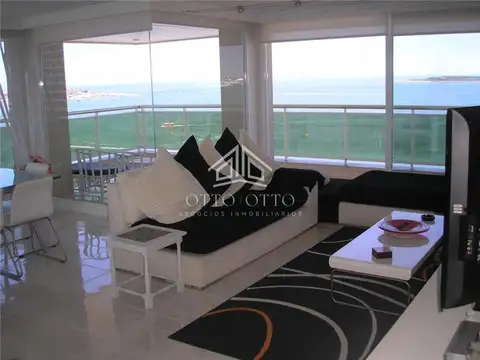 Departamento en Alquiler de 3 dormitorios