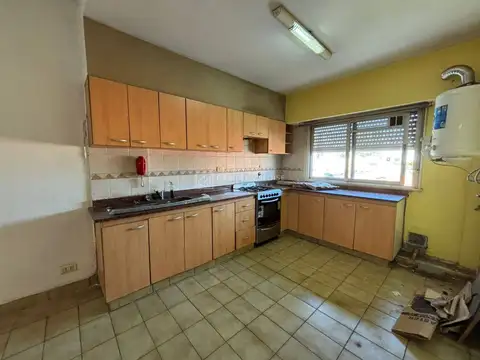 Depto Tipo Casa en Venta en Caseros, USD 54.900
