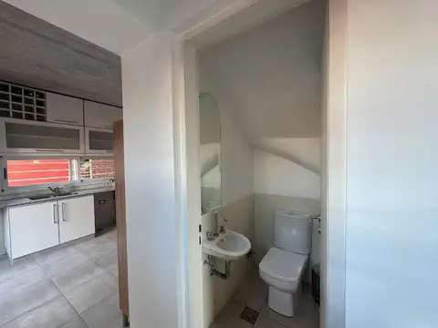 Depto Tipo Casa en Alquiler 15 años