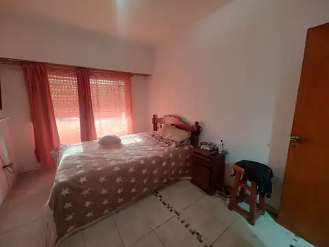 CASA 3 DORMITORIOS EN VENTA BERISSO QUINCHO PILETA
