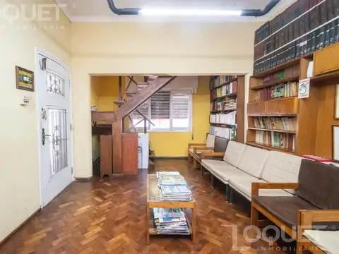 Casa con gran terreno en venta. Centro Sur de Santa Fe