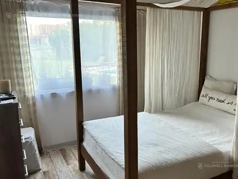 Casa en Alquiler en El Cantón - Barrio Islas, USD 1.800