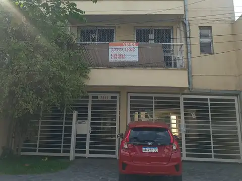 EXCELENTE DEPTO. 3 AMB. 2 SUITES  Y TOILETTE - IMPECABLE ESTADO - BAJAS EXPENSAS