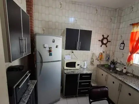 Casa en Venta con 4 cocheras
