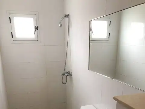 Departamento en Alquiler en Arroyito, $ 800.000