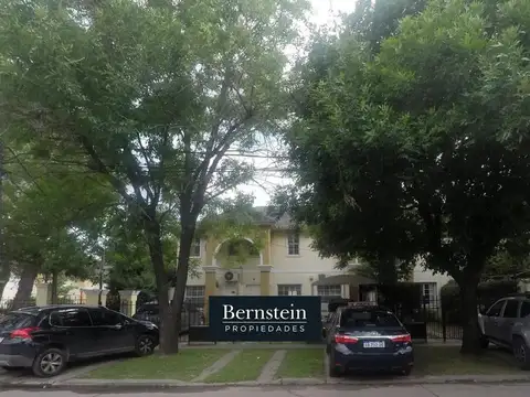 DUPLEX EN VENTA :: 3 AMBIENTES :: CONDOMINIO ARCOS DEL OESTE