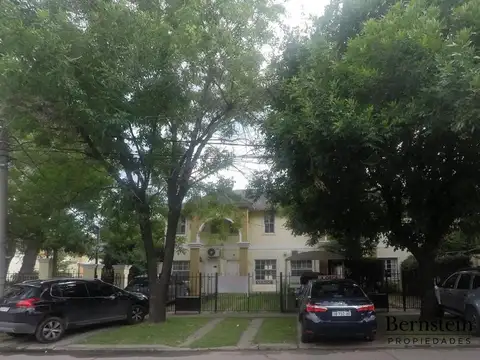 DUPLEX EN VENTA :: 3 AMBIENTES :: CONDOMINIO ARCOS DEL OESTE