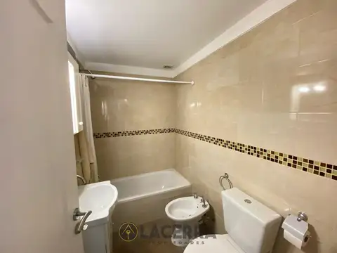 Depto Tipo Casa 2 ambientes con 1 baño