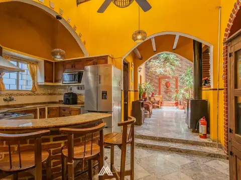 VENTA CASA DOS DORMITORIOS BARRIO SUR 1 DE RAMBLA