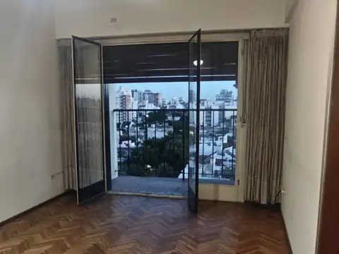 Departamento en Alquiler en Flores, $ 650.000