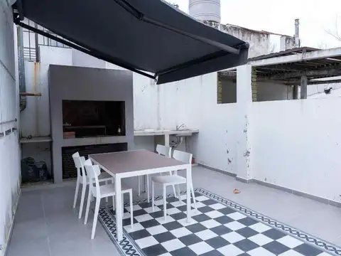 Casa 4 ambientes con 1 baño