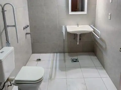 Importa Local comercial en alquiler - Monteagudo 400 - 200 M
