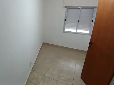 Depto Tipo Casa en Alquiler de 2 dormitorios
