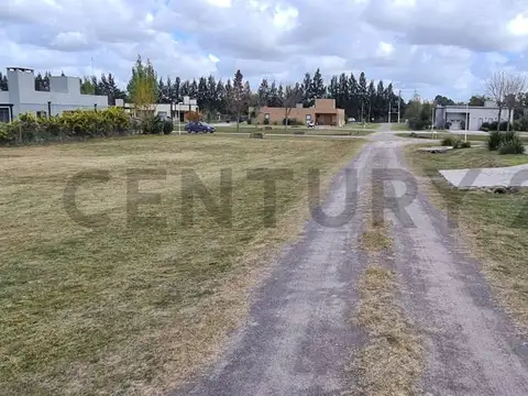 TERRENO EN VENTA LAS CALANDRIAS CAMPANA