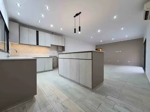Casa en Venta en Barracas, CABA