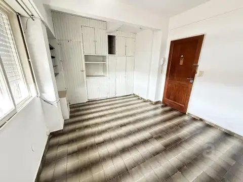 Departamento en Alquiler en Villa Ballester -monoambiente - Céntrico