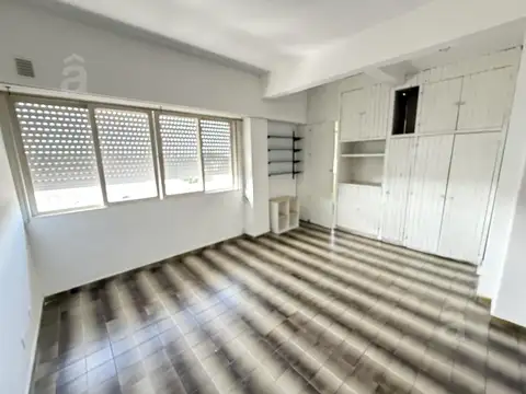 Departamento en Alquiler en Villa Ballester -monoambiente - Céntrico