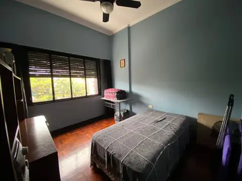 Depto Tipo Casa 4 ambientes con 2 baños