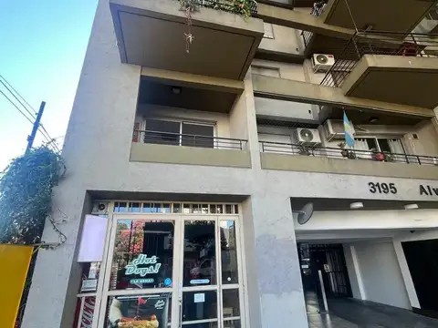 Local comercial en Villa Urquiza Oportunidad