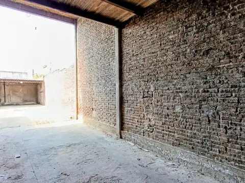 Galpon en Venta en Haedo, USD 110.000