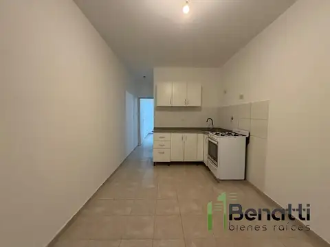 Dpto 2 ambientes en planta baja CON PATIO.