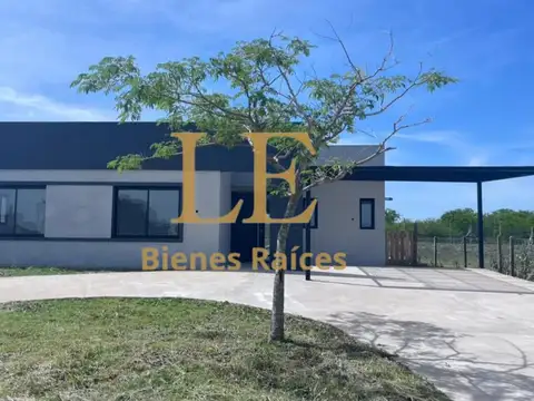 Casa en Alquiler de 4 dormitorios