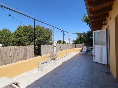 Venta PH 4 amb con terraza, quincho-V. del Parque