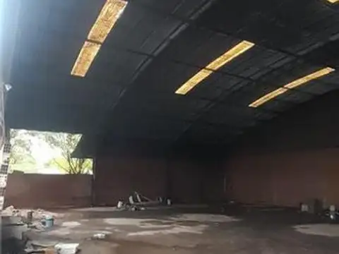 Galpón en Pilar Centro sobre terreno de 3.800 m2
