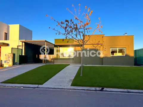 Casa en Venta en Carrodilla La Puntilla, USD 189.000