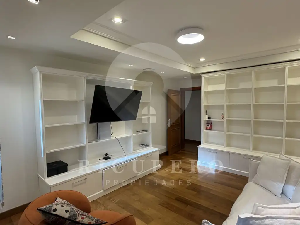 Casa en Alquiler - Abril Club De Campo