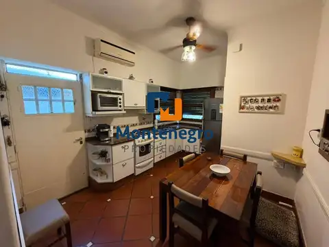Depto Tipo Casa en Venta 40 años