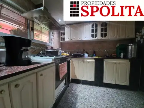 Depto Tipo Casa en Venta de 4 dormitorios