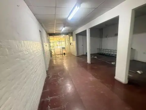 Local en Alquiler en Lomas de Zamora, $ 7.000.000