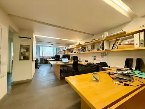 Oficina en Venta 20 años