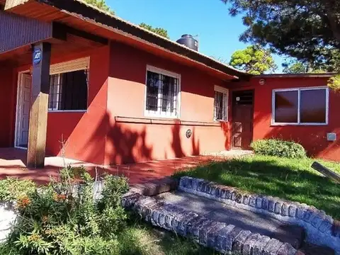 Av. 8 400