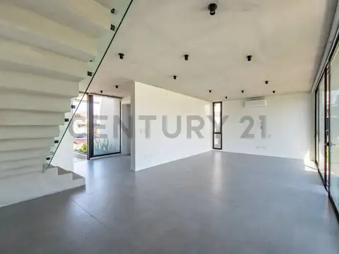 av. arturo illia 300, Piso 0