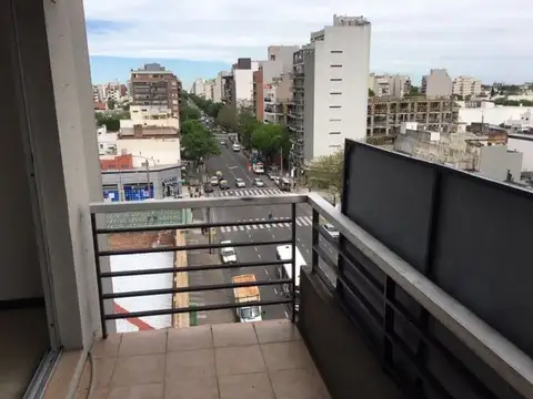 Avenida General Mosconi 2400