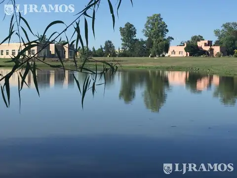 Terreno en Casuarinas Del Pilar