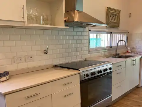Casa en Alquiler Temporal en Don Torcuato, USD 2.500
