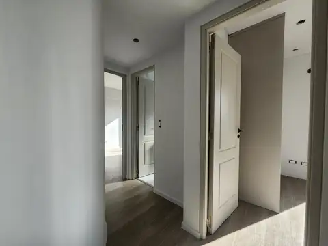 Departamento 5 ambientes con 2 baños