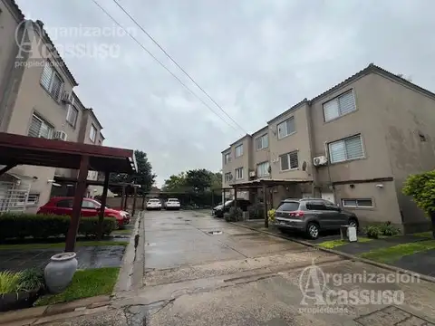 Casa en Alquiler de 3 dormitorios