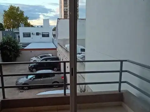 Departamento en Alquiler en Caseros, $ 480.000