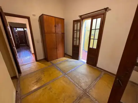 Casa en Alquiler en Villa Ballester, $ 1.500.000