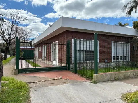 CASA ALQUILER LOMAS DE SAN ISIDRO BECCAR