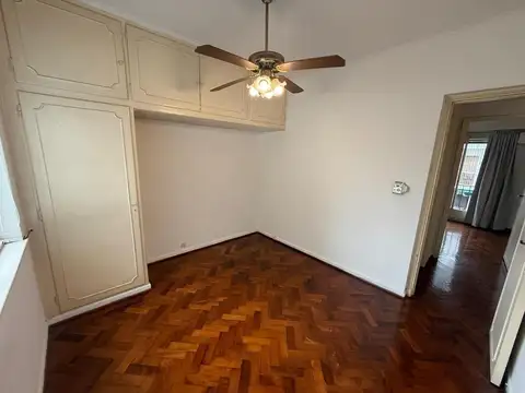 Alquiler Departamento Recoleta 3 Ambientes con Dependencia