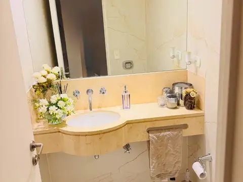 Departamento en Venta con 1 cocheras