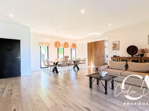 Casa en Venta en San Sebastian, USD 195.000