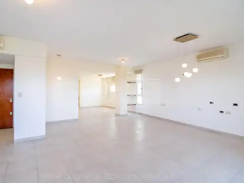 Departamento 4 ambientes con 2 baños